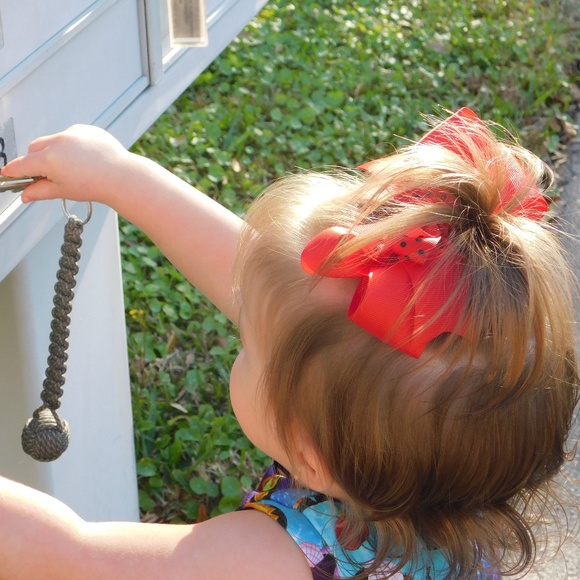 Meet your Posher, Demetra - Picture 1 of 1